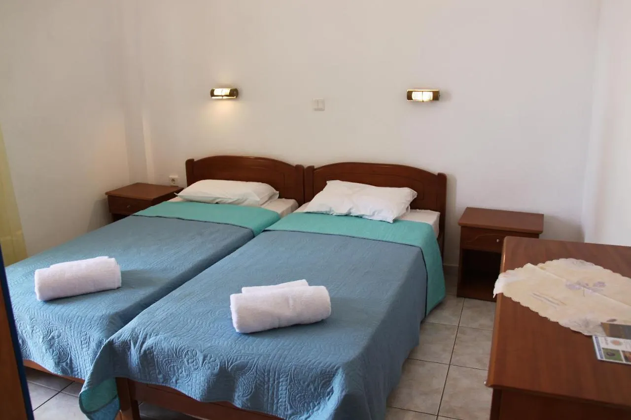 Apartment Lena Studios In Hanioti
