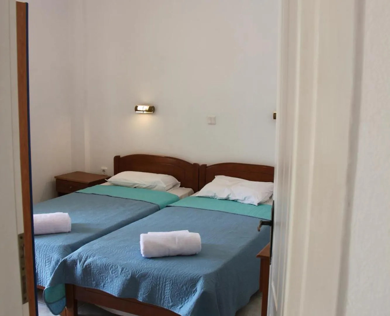 Lena Studios In Hanioti Apartment